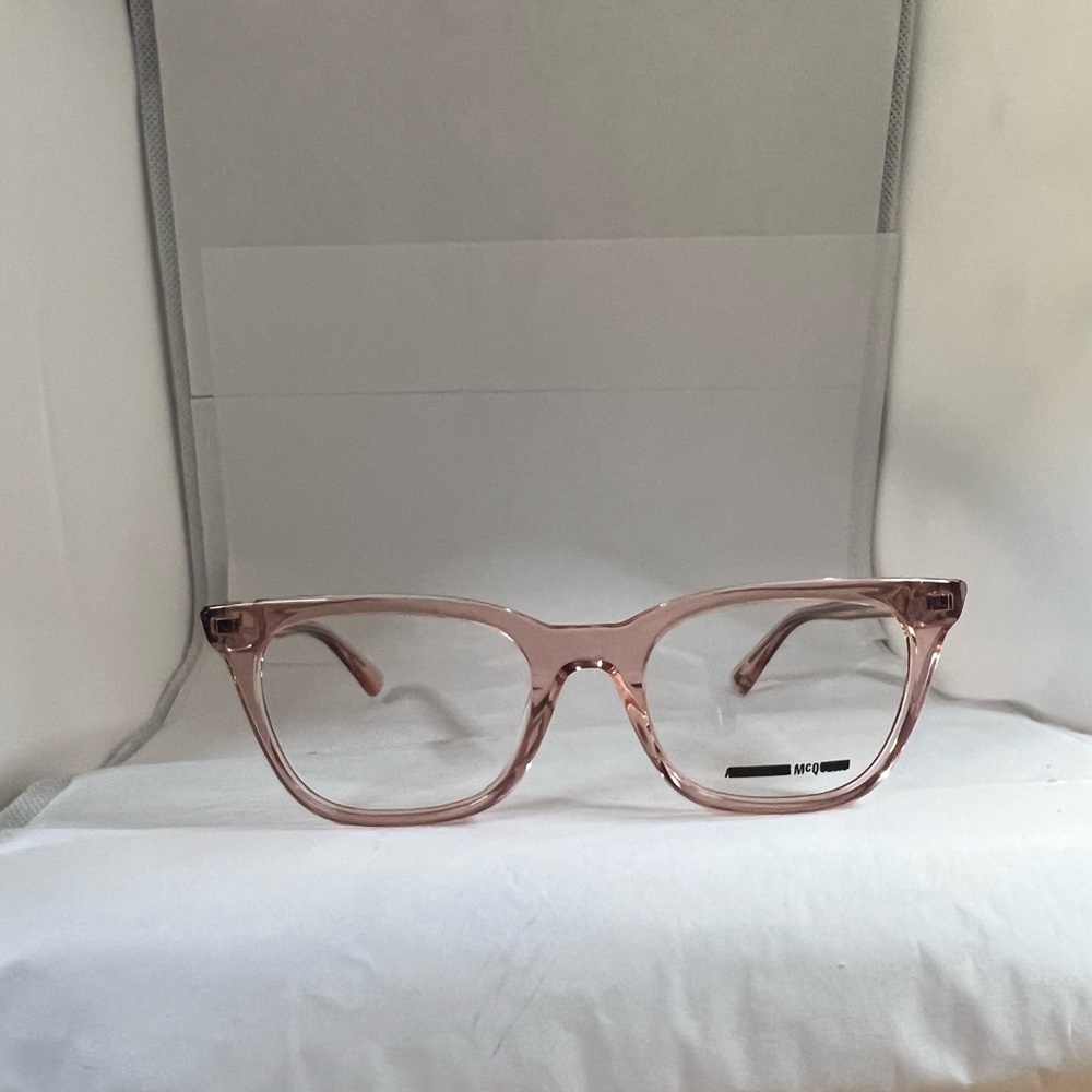 Mcq eyeglasses